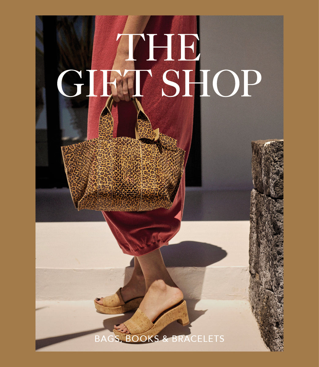 THE GIFT SHOP