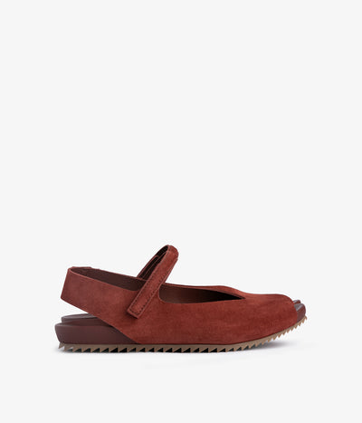 kimmy / henna castoro