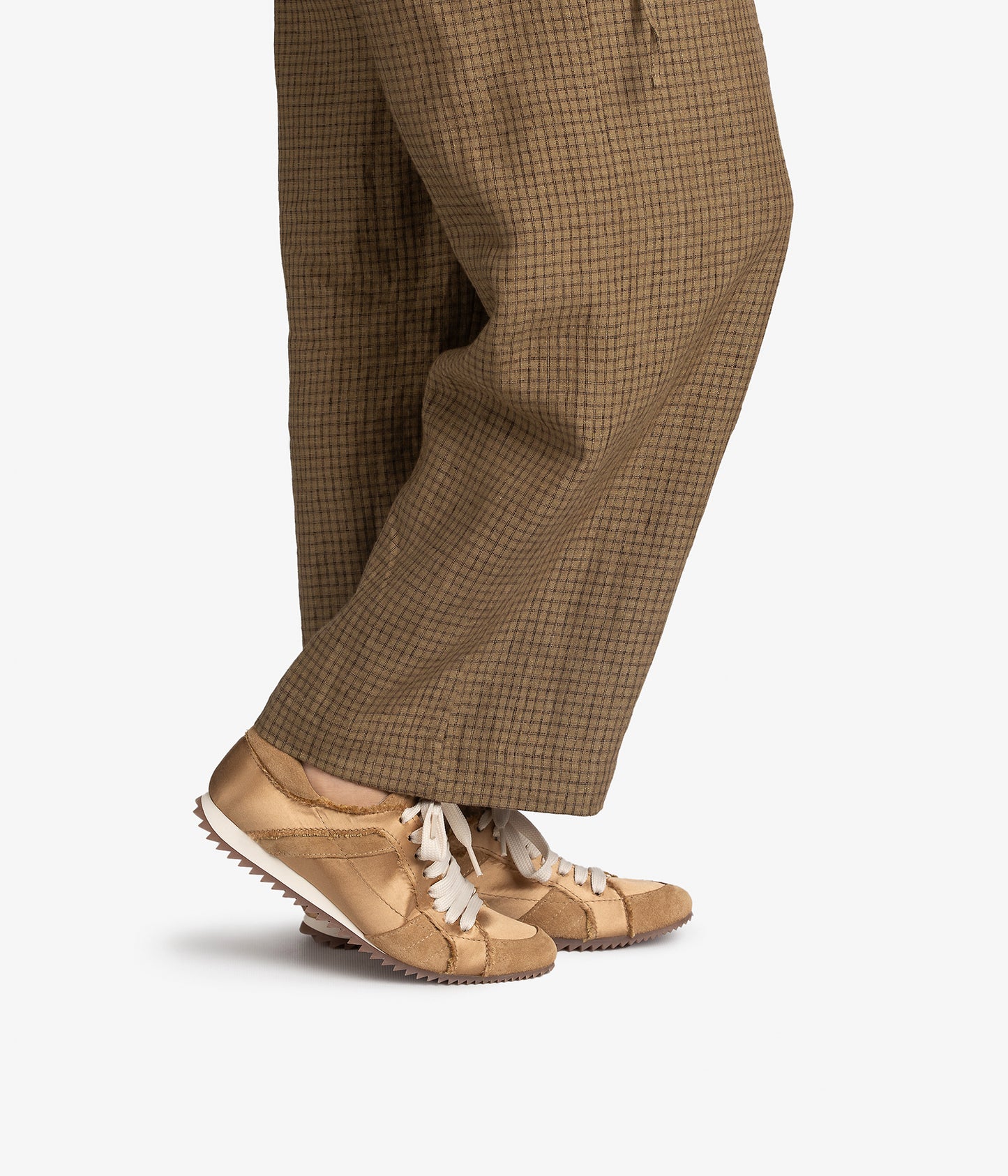 cristina / brulee satin