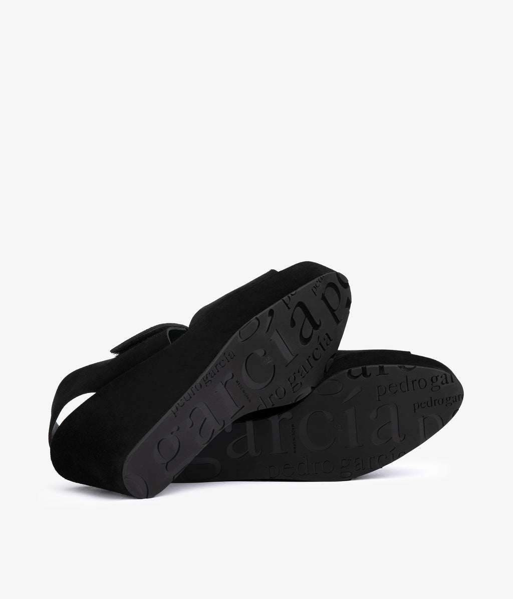 helen / black castoro