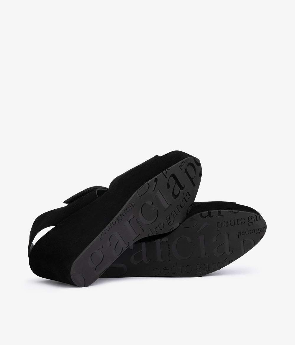 helen / black castoro