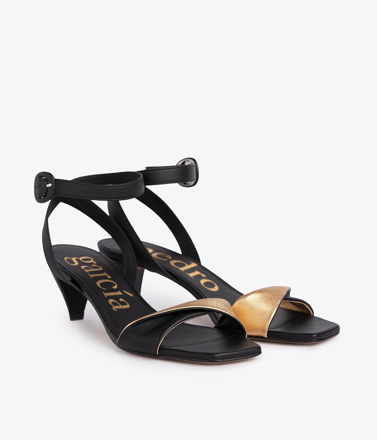 adara / black gold nappa