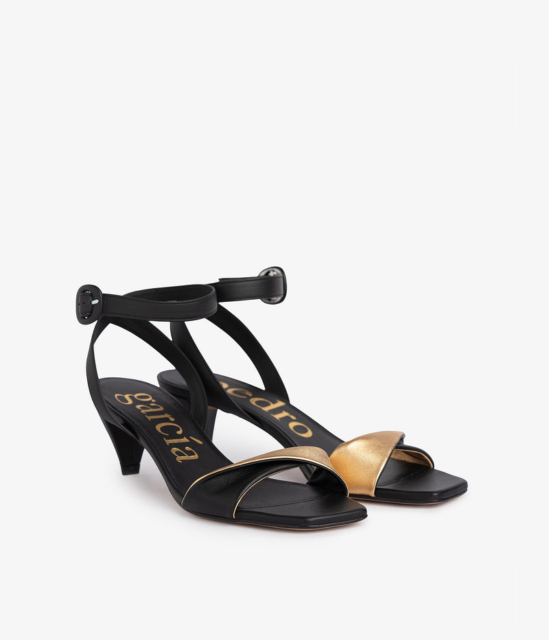 adara / black gold nappa