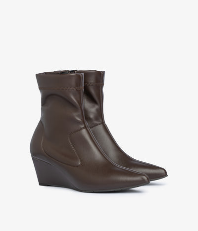 onira / brown leatherette