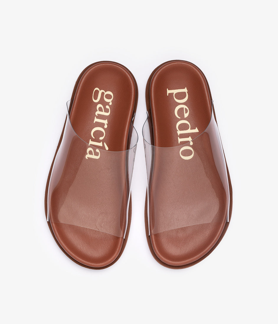 darice / brick caprine-jelly