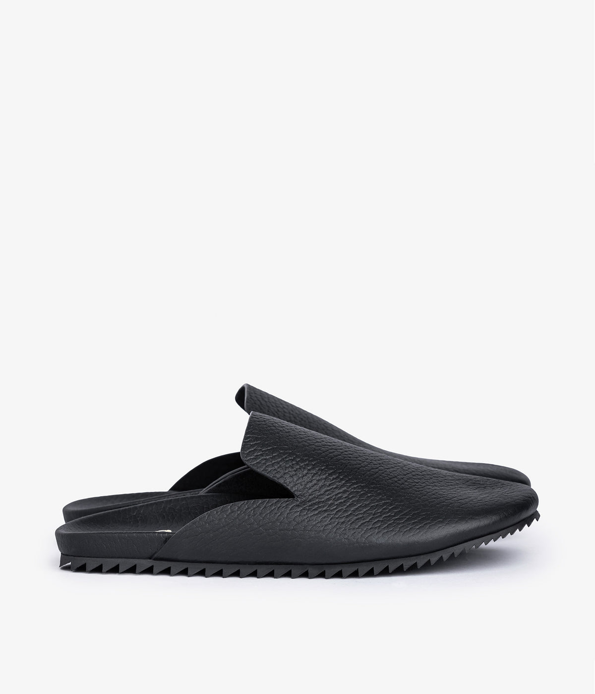 black leather mule braidy pedro garcia 3