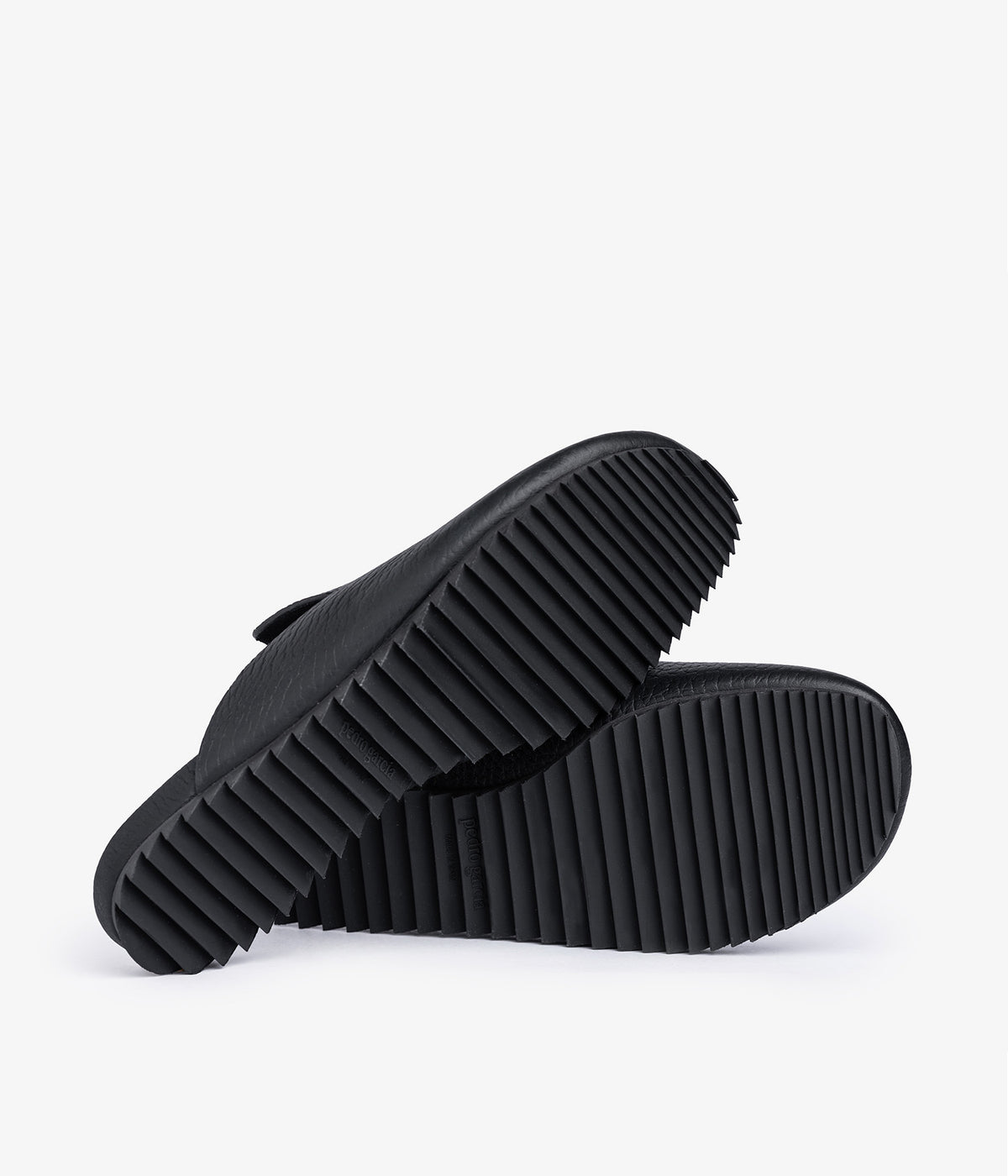 black leather mule braidy pedro garcia 5