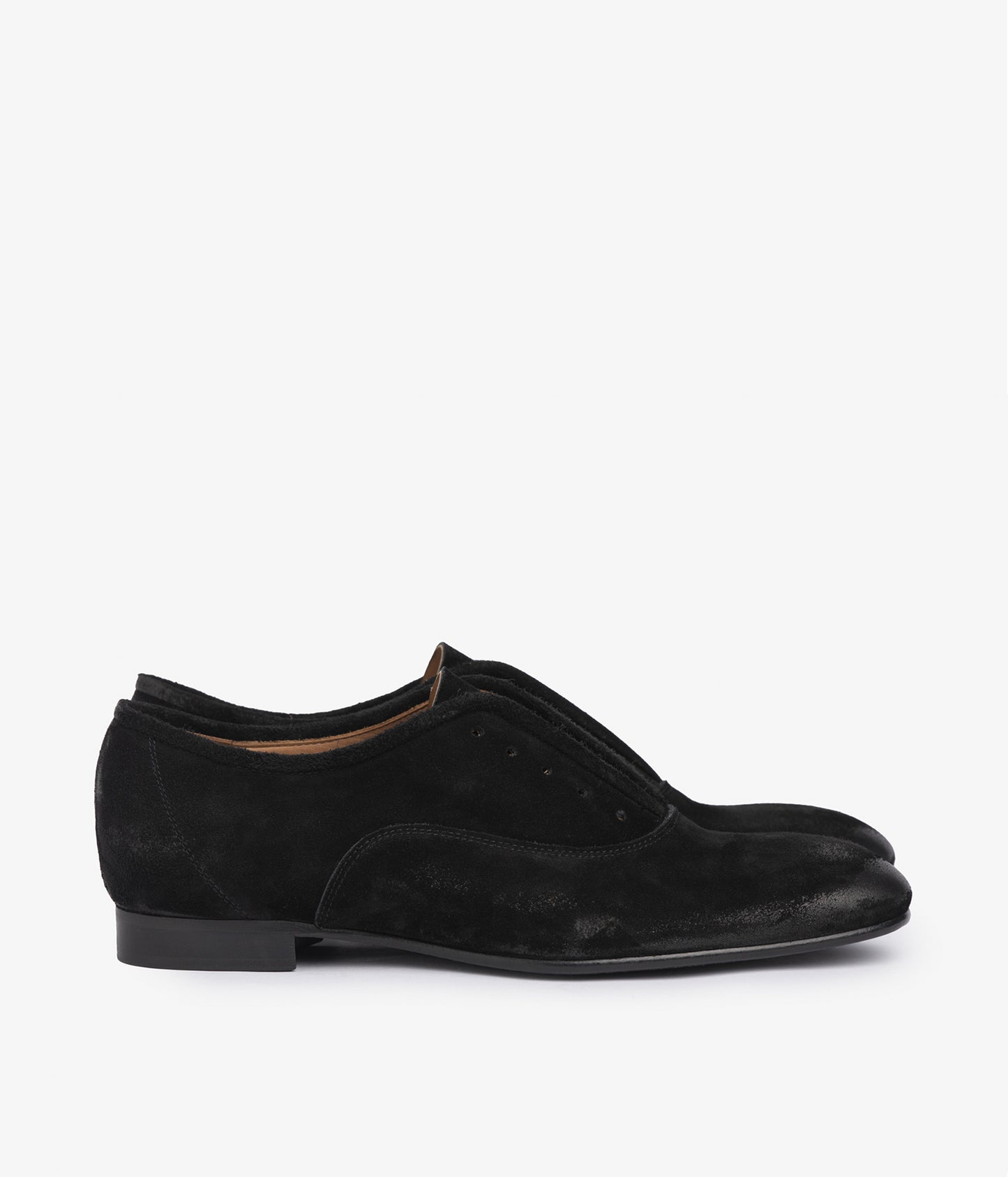 gerti / black bessie suede