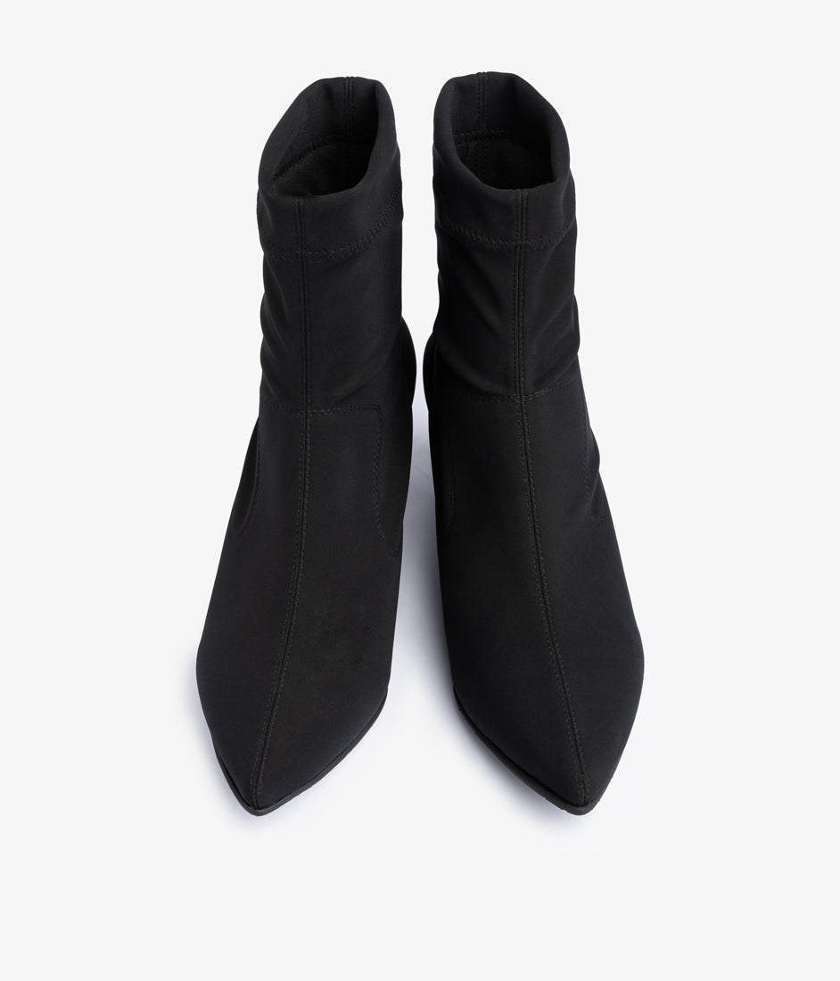 onira / black 2 way stretch