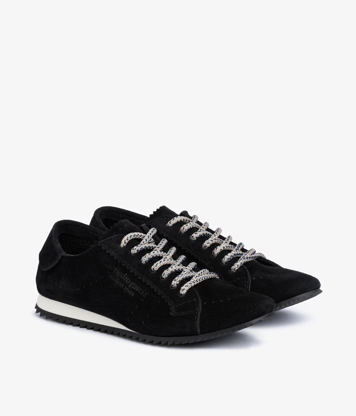 celin / black castoro