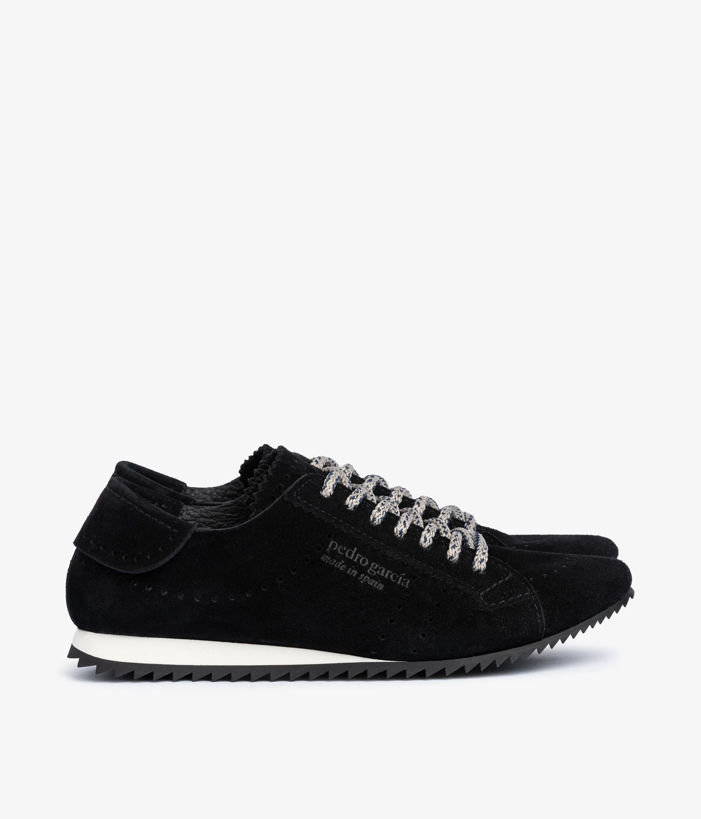 celin / black castoro