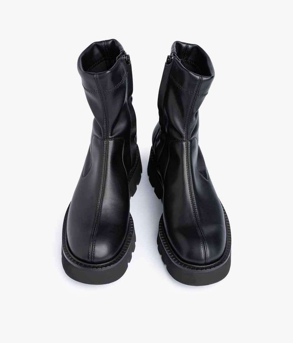 selen / black leatherette