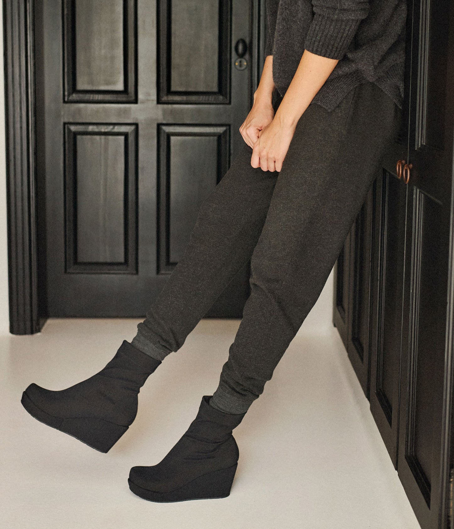 aliana / black 2-way stretch