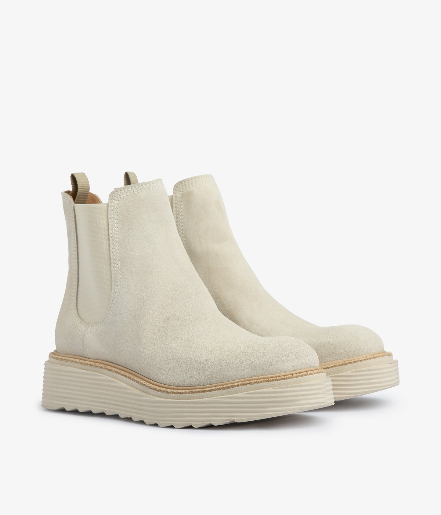 shelby / nacre velour