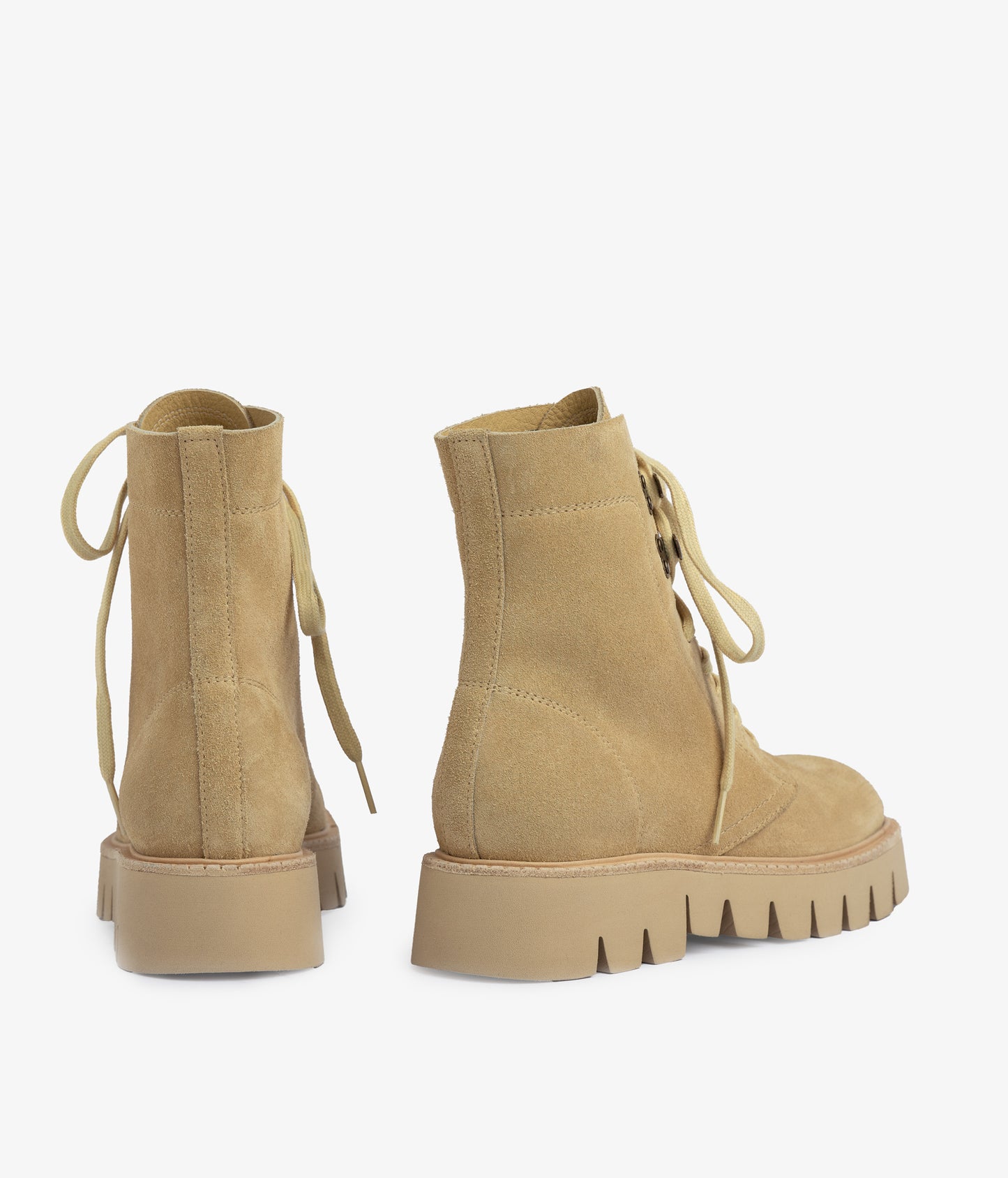 saira / sand castoro