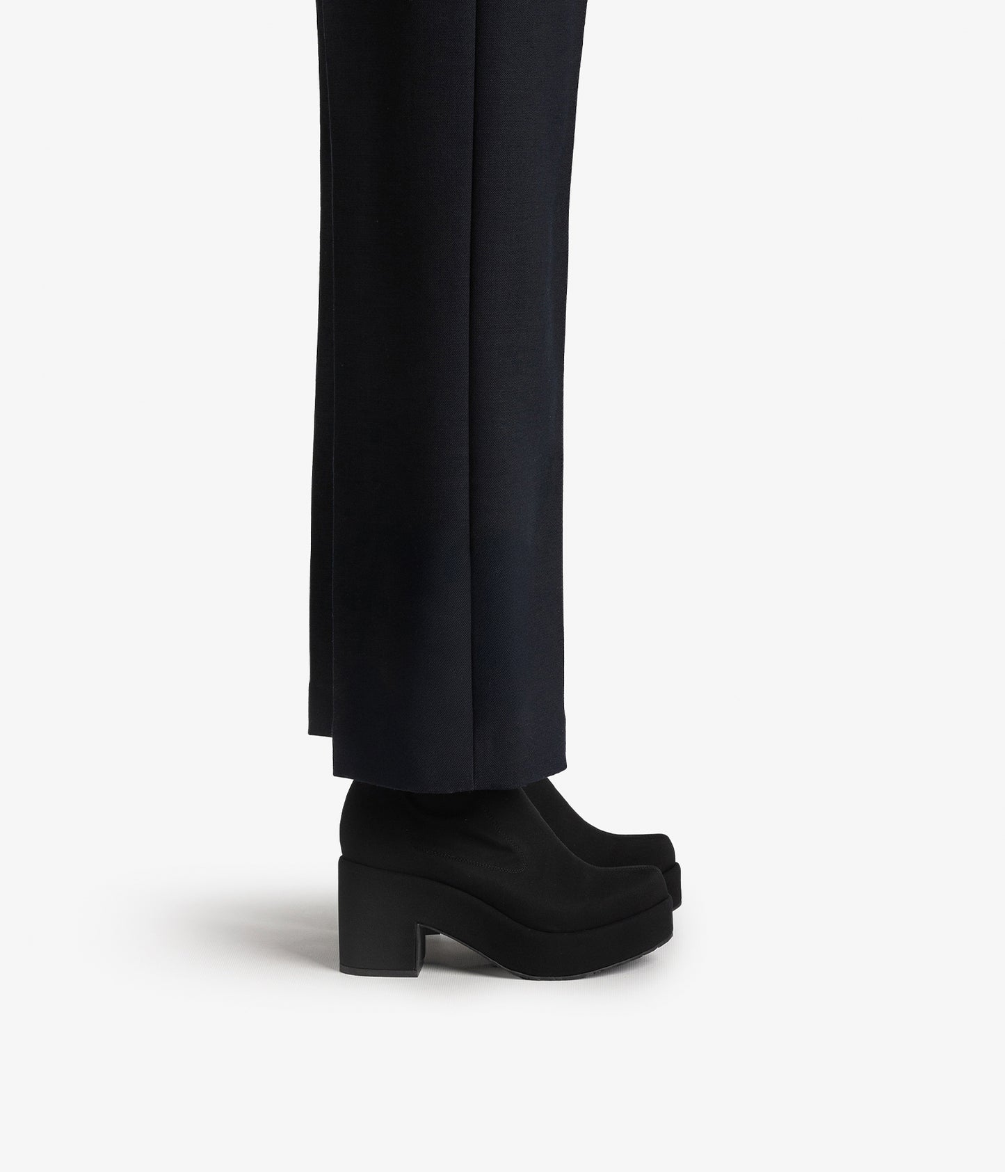 daneta / black 2-way stretch