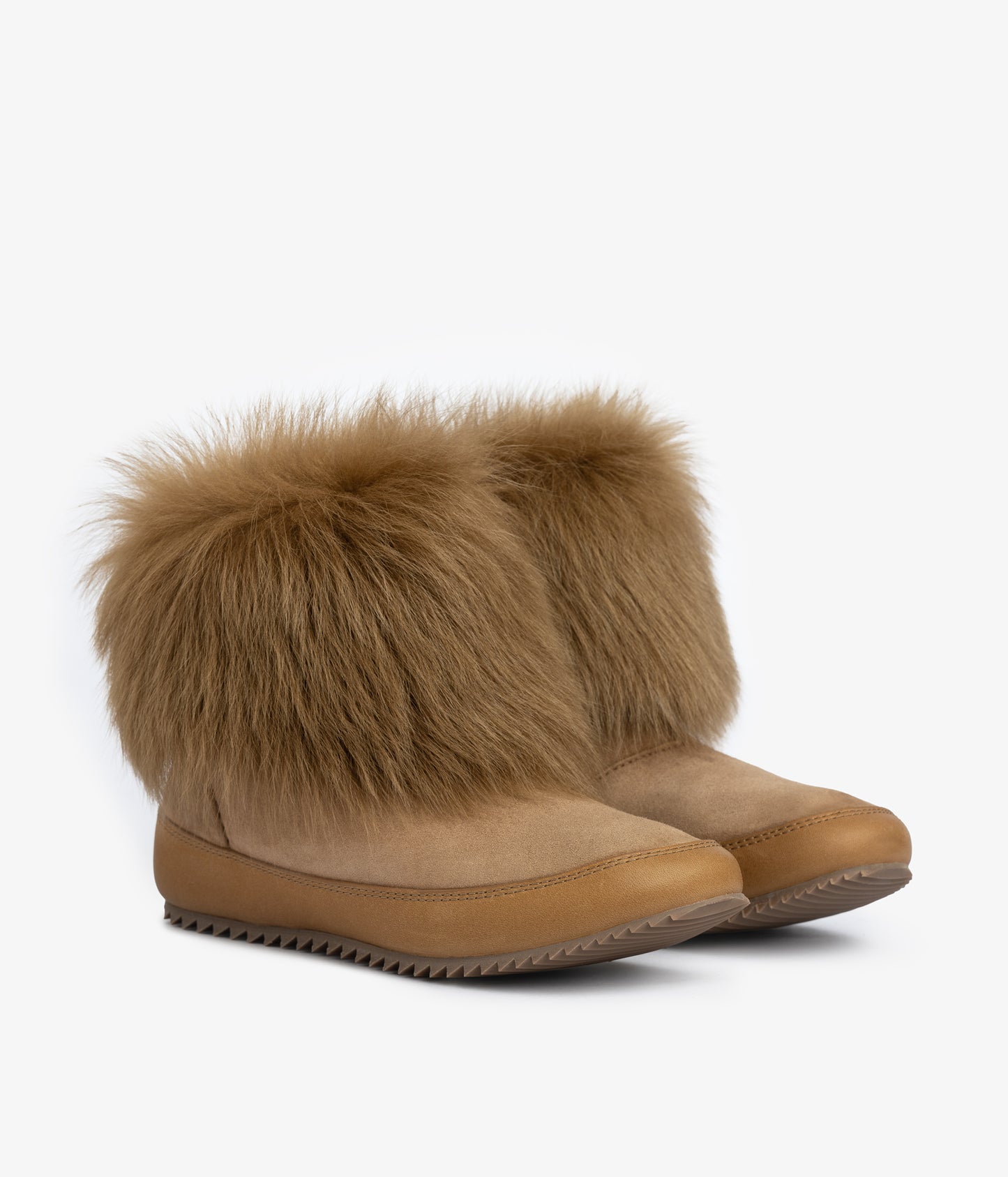 jalia / tan suede churra