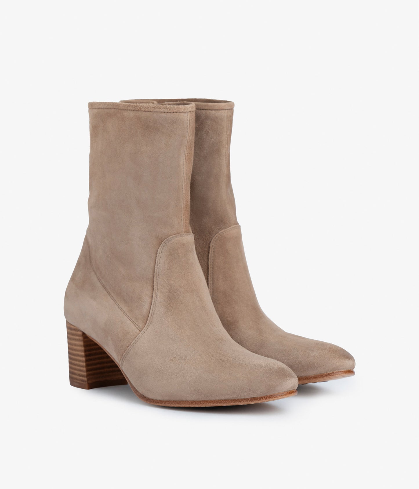 xilan / truffle bessie suede