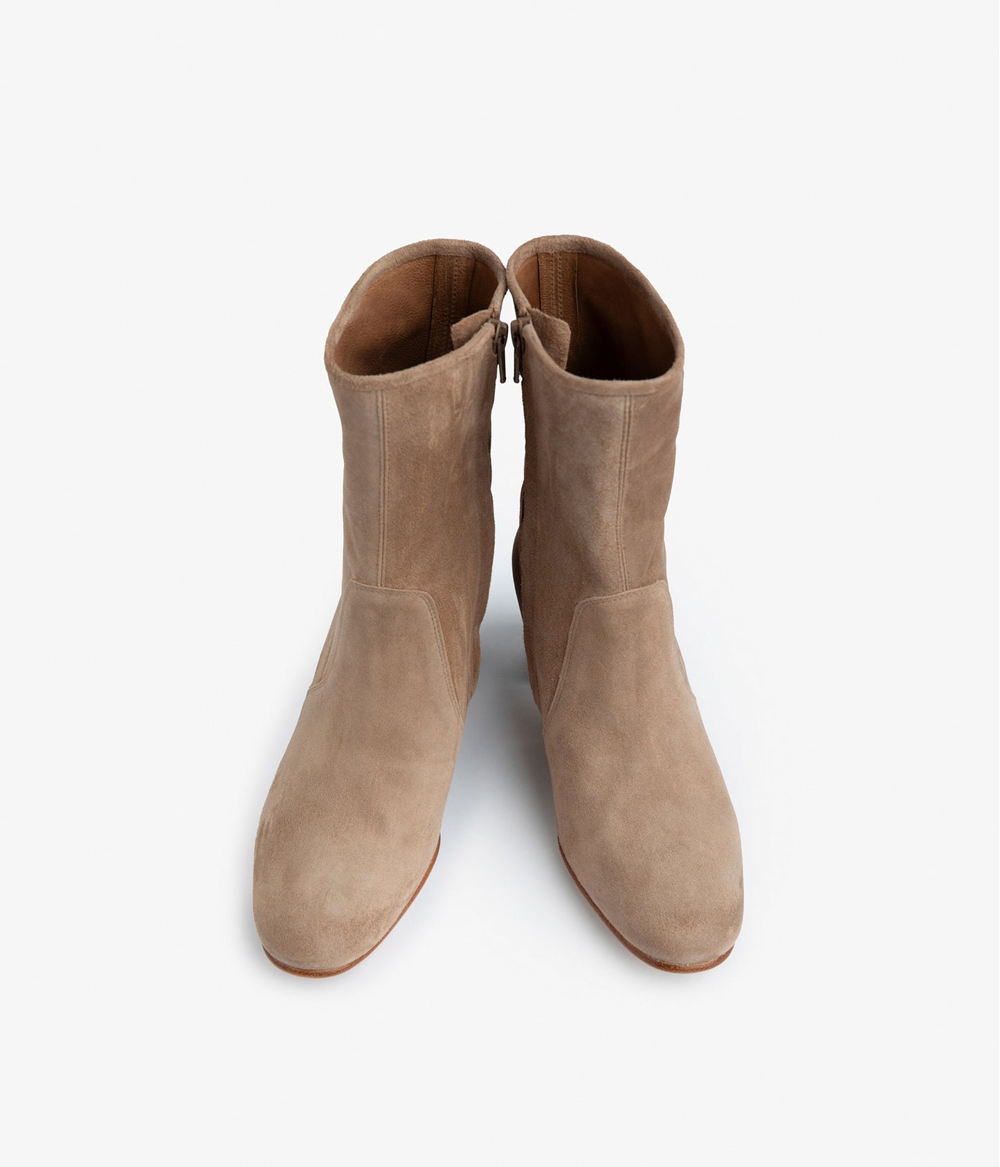 xilan / truffle bessie suede