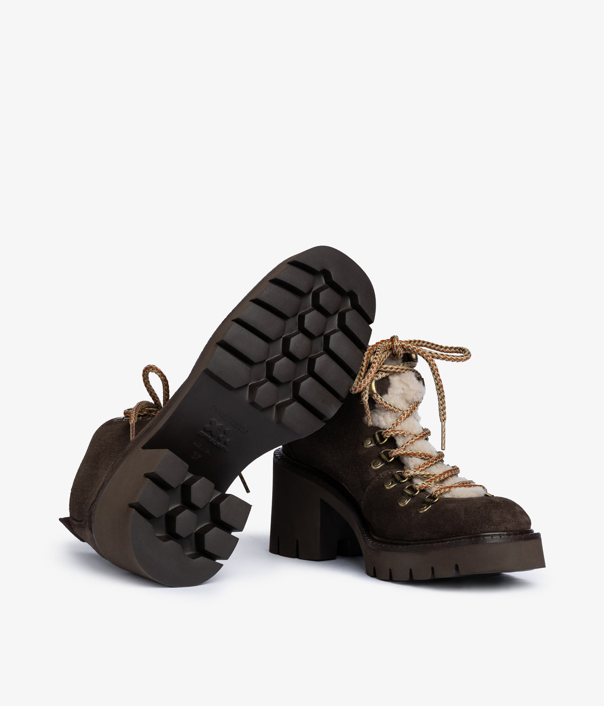 zena / brown castoro