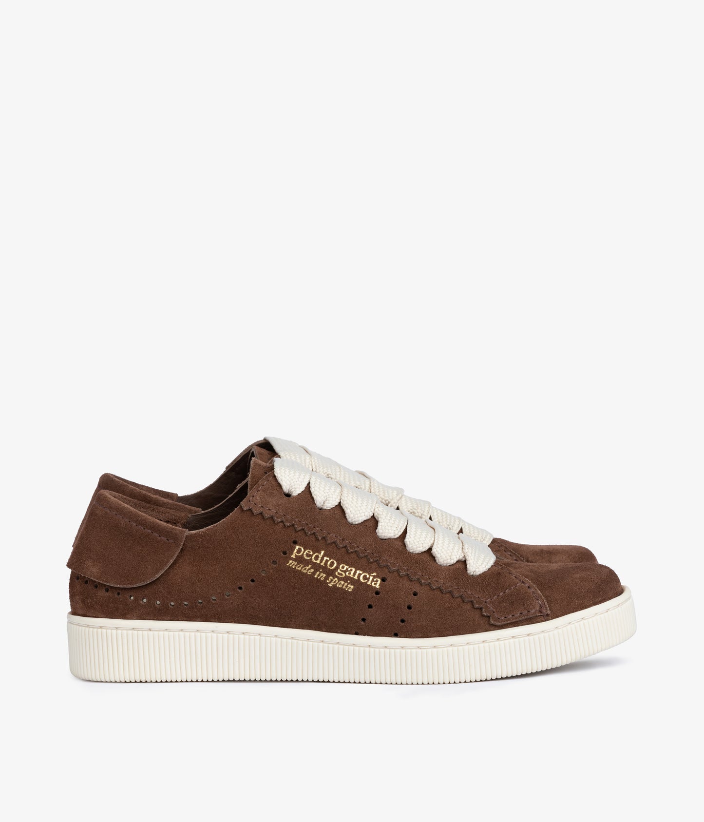 perry / chestnut castoro