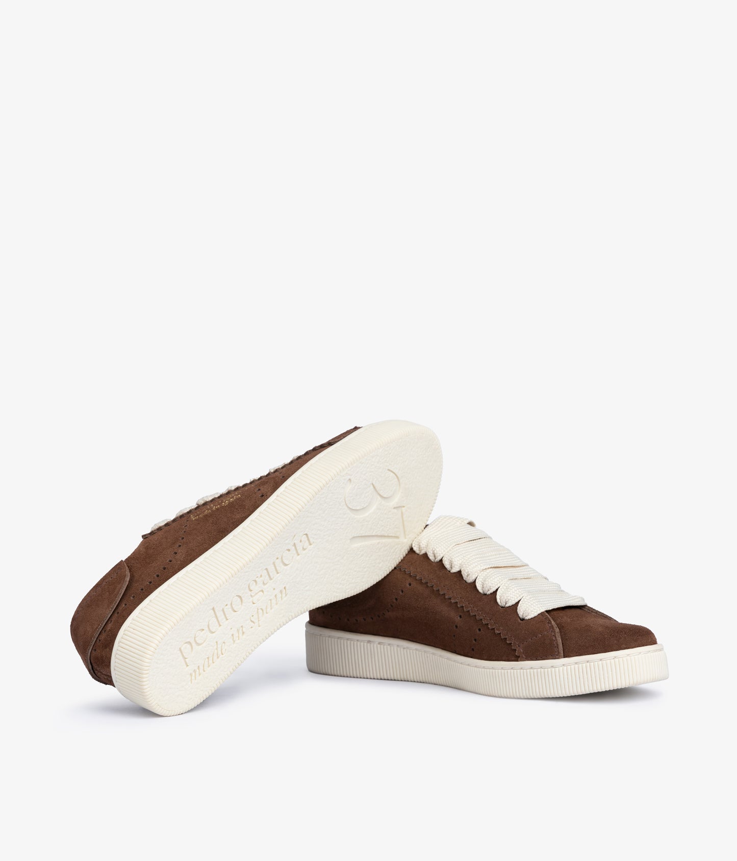 perry / chestnut castoro