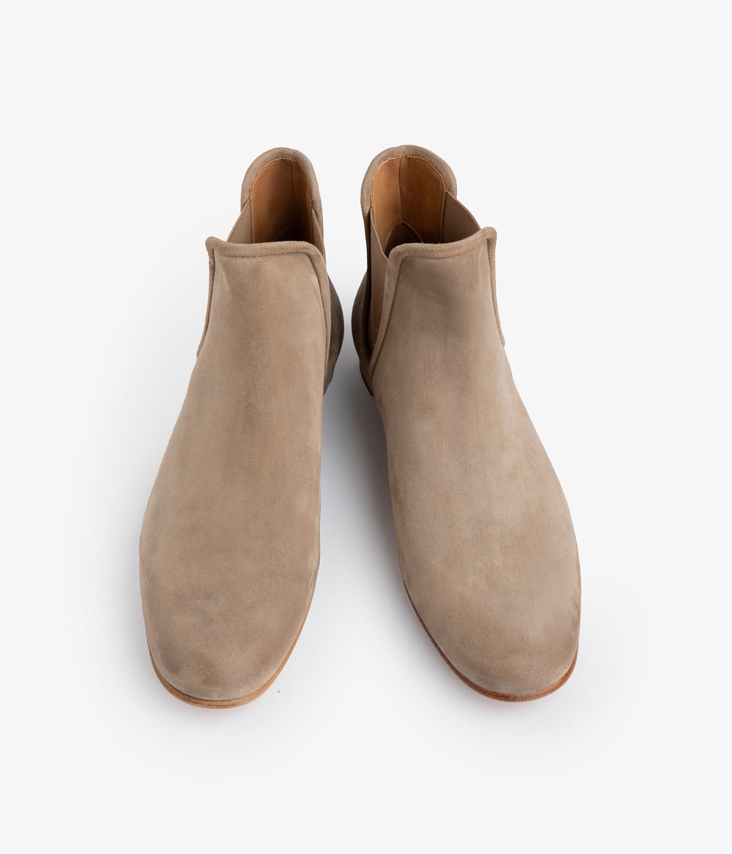 gema / truffle bessie suede