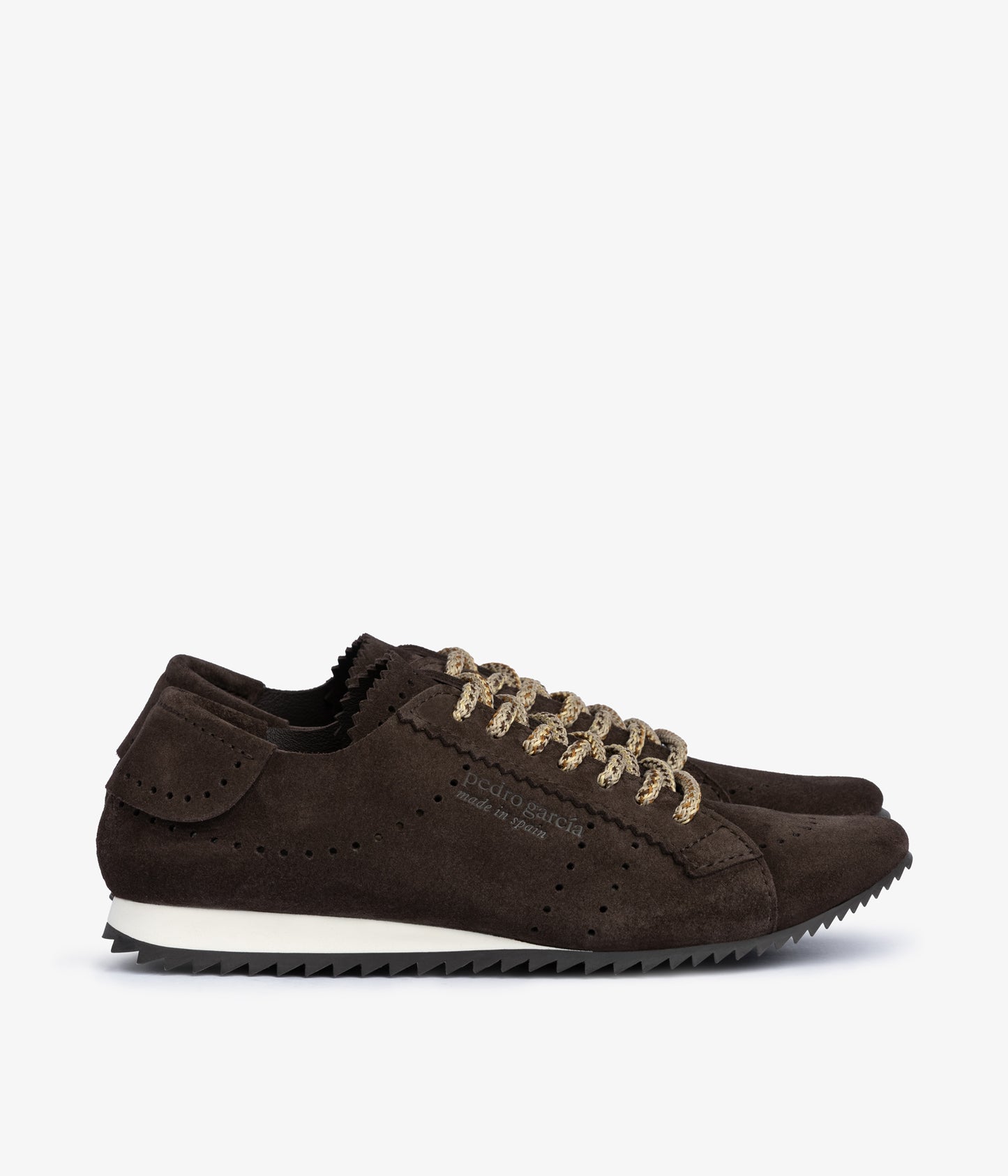 celin / brown castoro