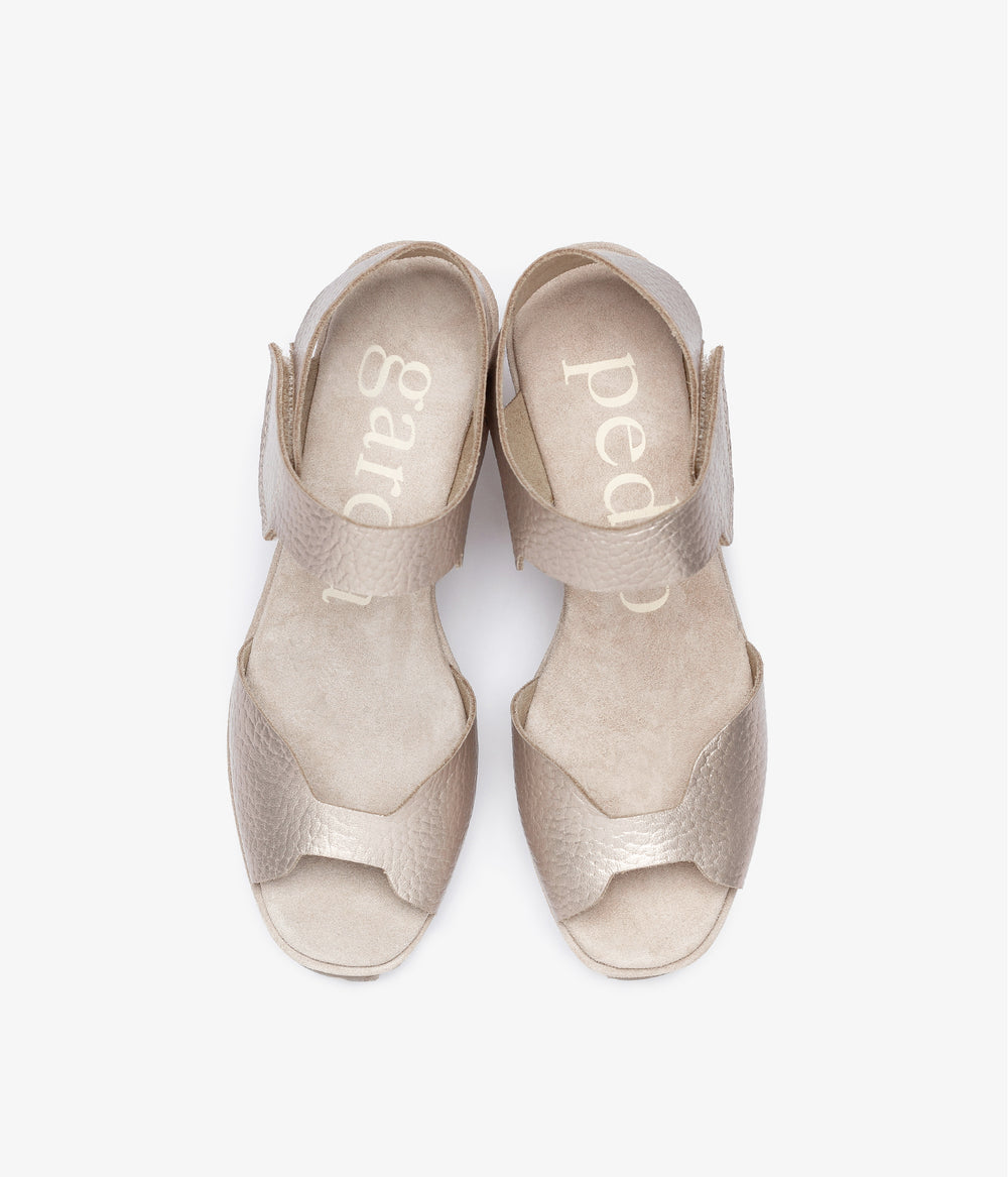 fama / white gold cervo lame