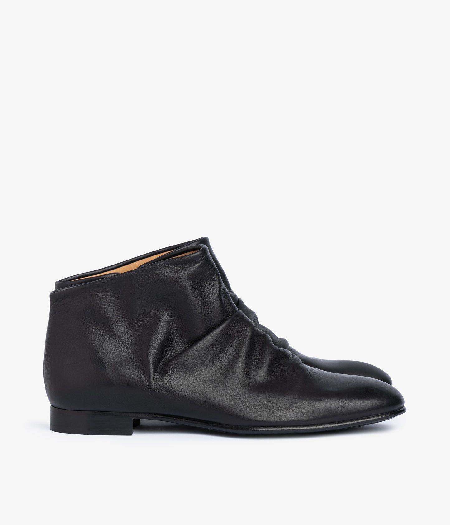 ganga / black clarabelle