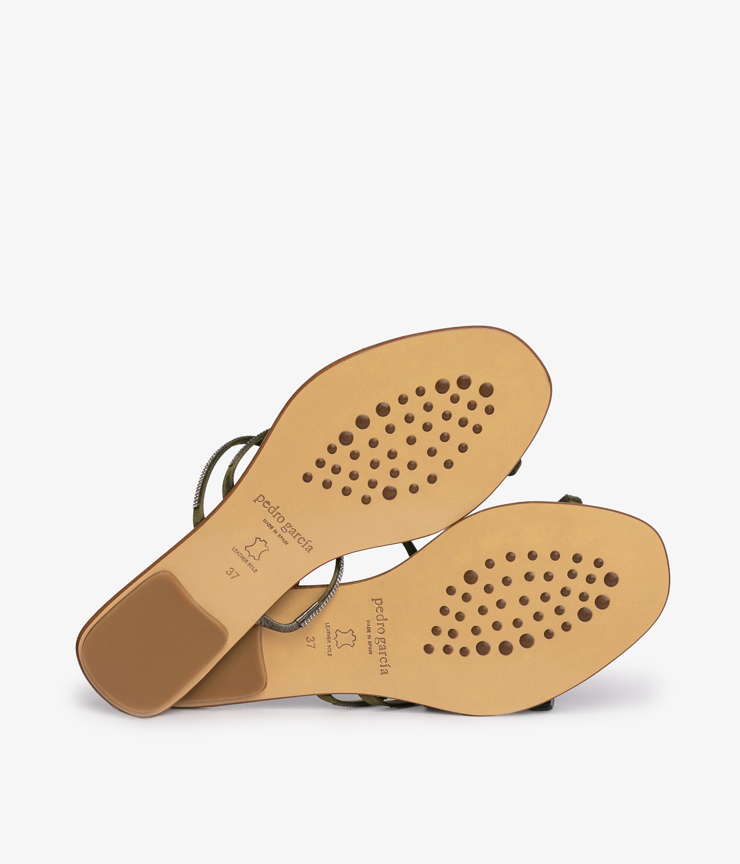 estee / olivade satin