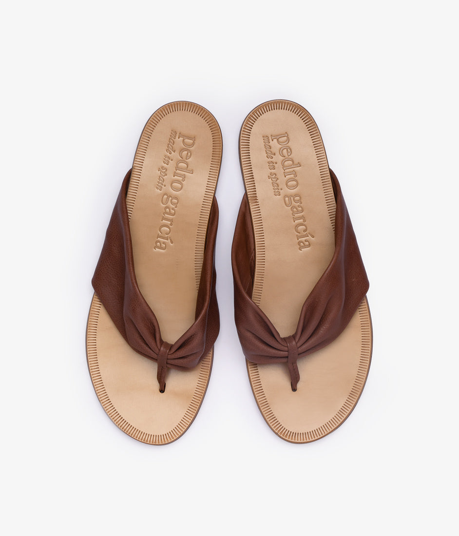 parmy / raisin clarabelle calf