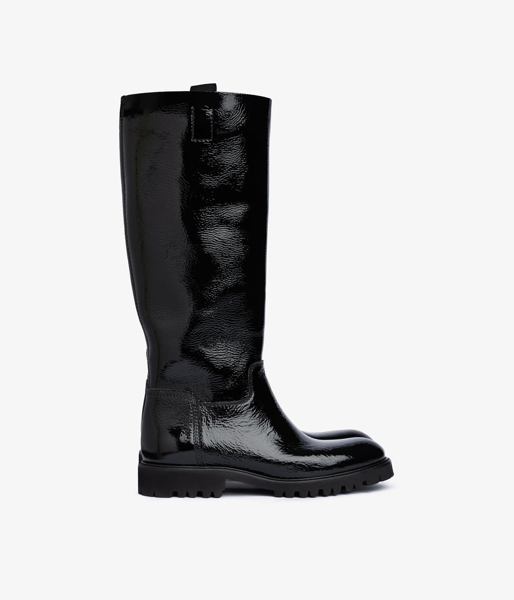 sunta / black castoro naplack