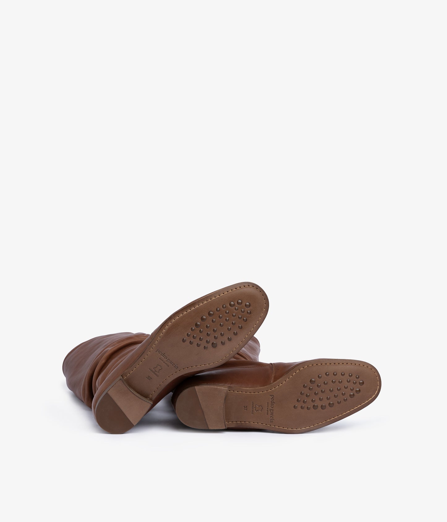 gintare / raisin clarabelle