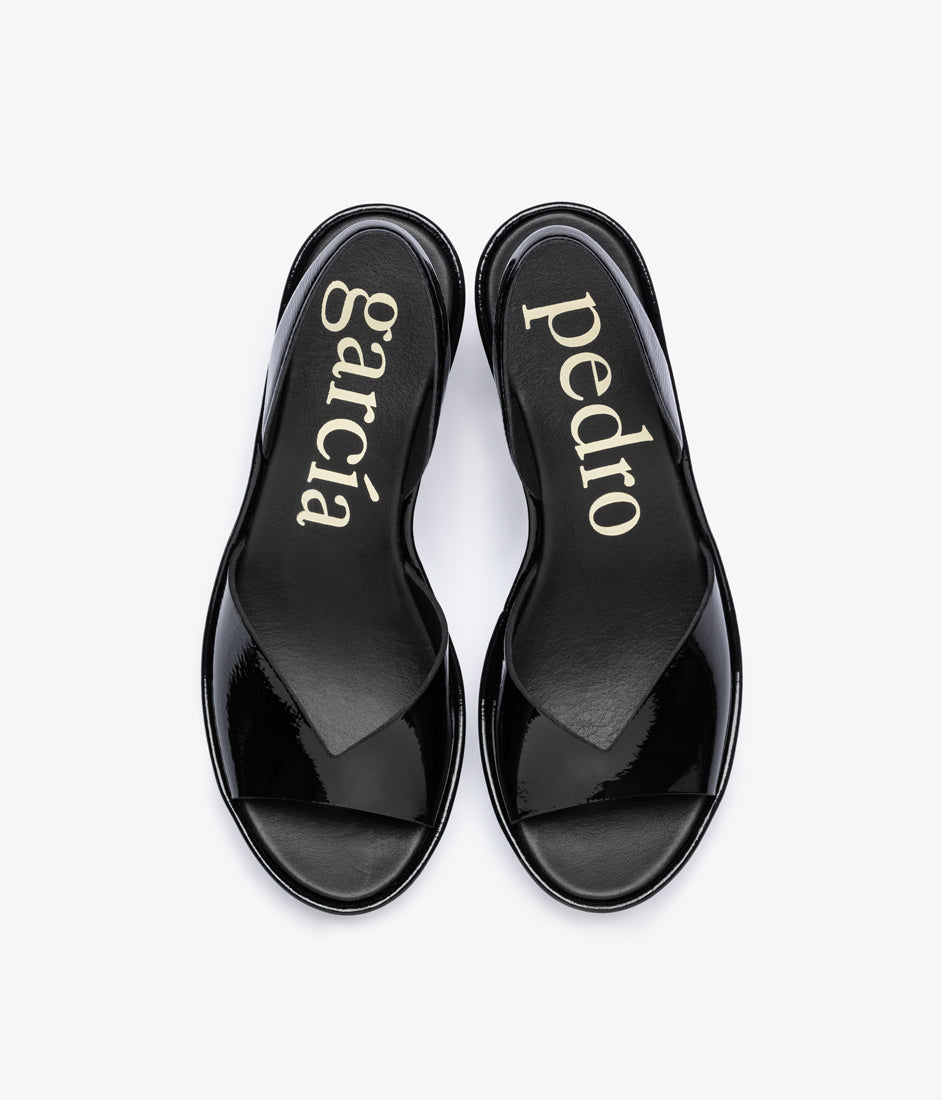 darinka / black castoro naplack