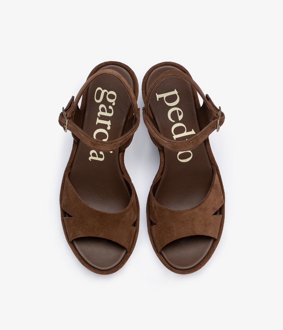 dido / castaño castoro