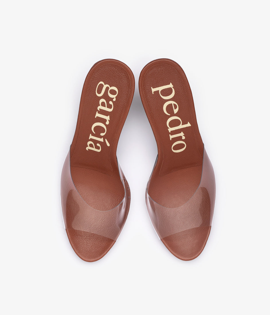 welch / brick caprine-jelly