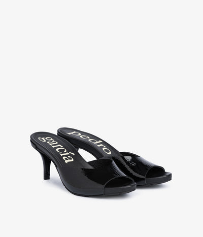 welch / black castoro naplack