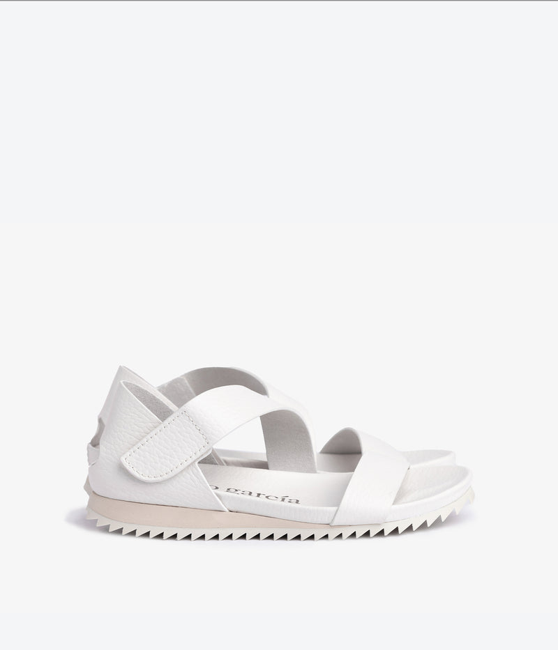 pedro garcia asymmetrical sportif sandal white jedda 2