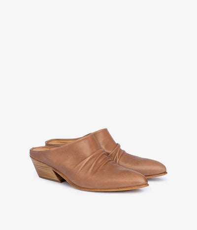 helenka / pecan clarabelle