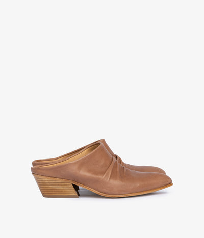 helenka / pecan clarabelle