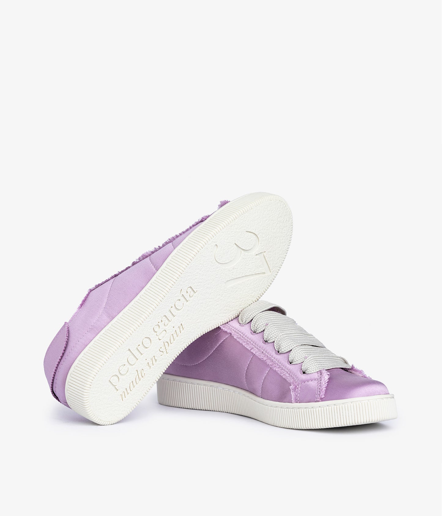 persy / lilac satin