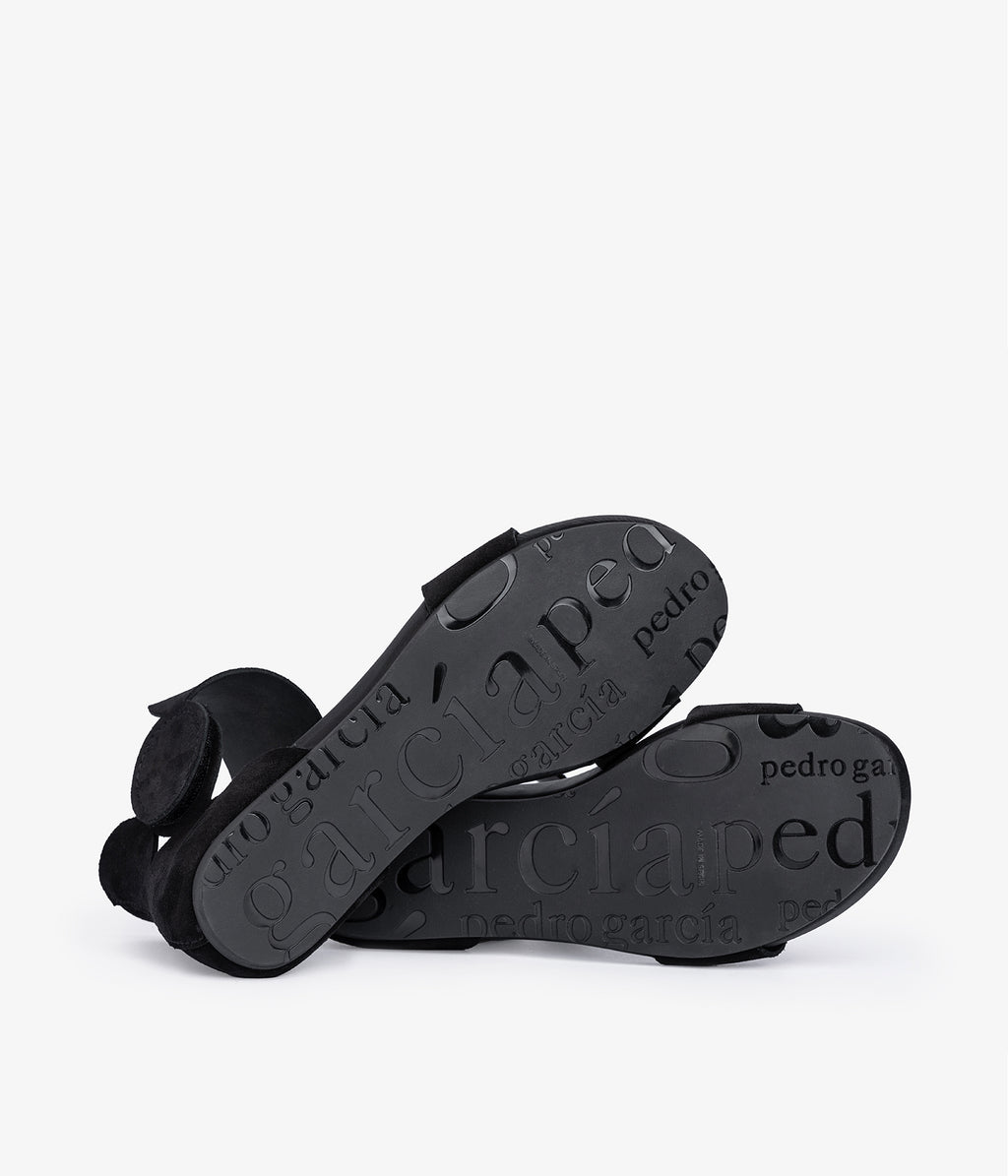 suede black fussbett sandal joed Pedro garcia essentials 4