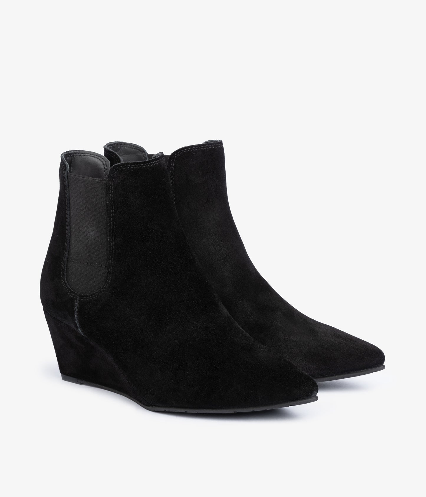 olie / black velour