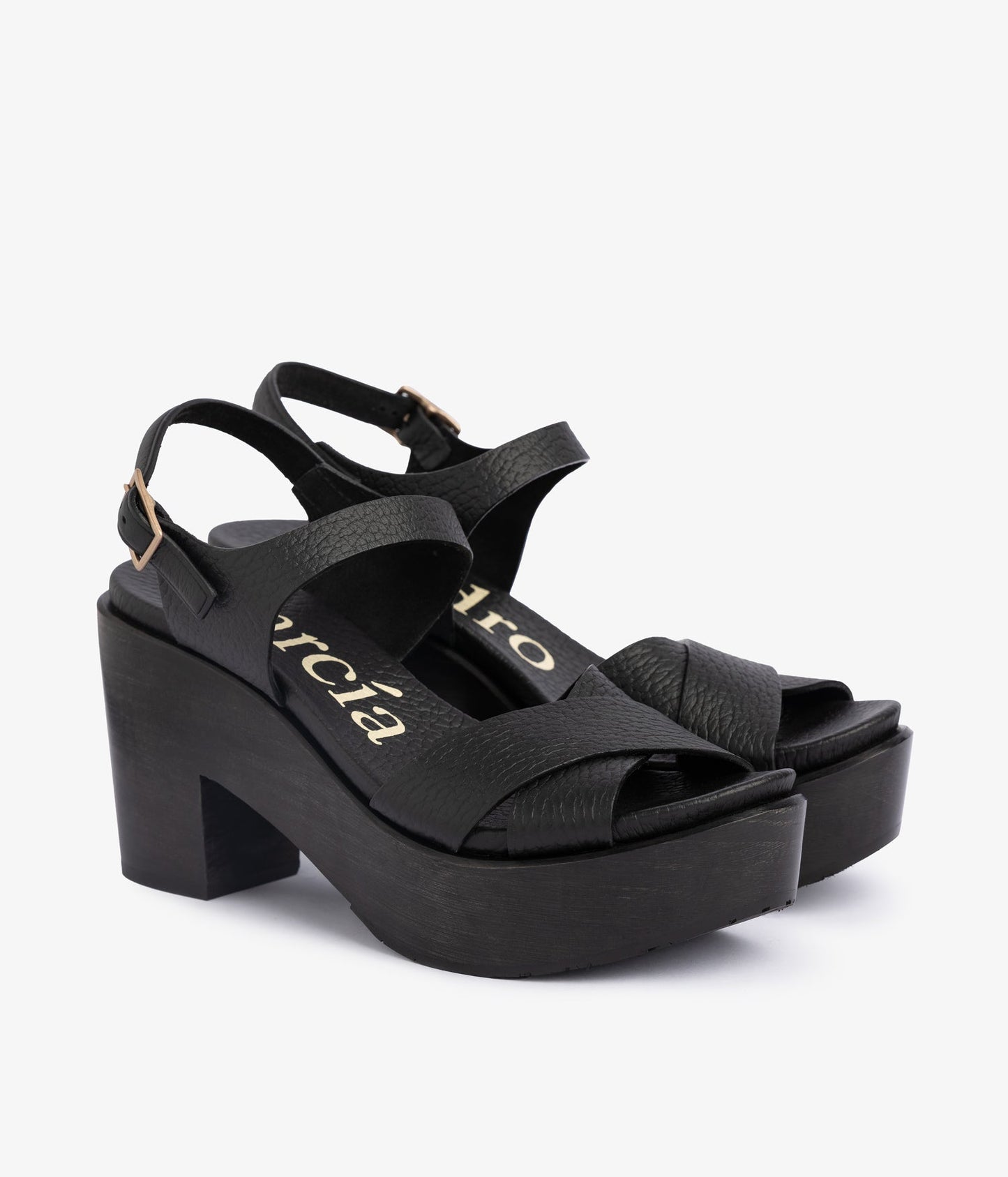 darby / black cervo-black pine