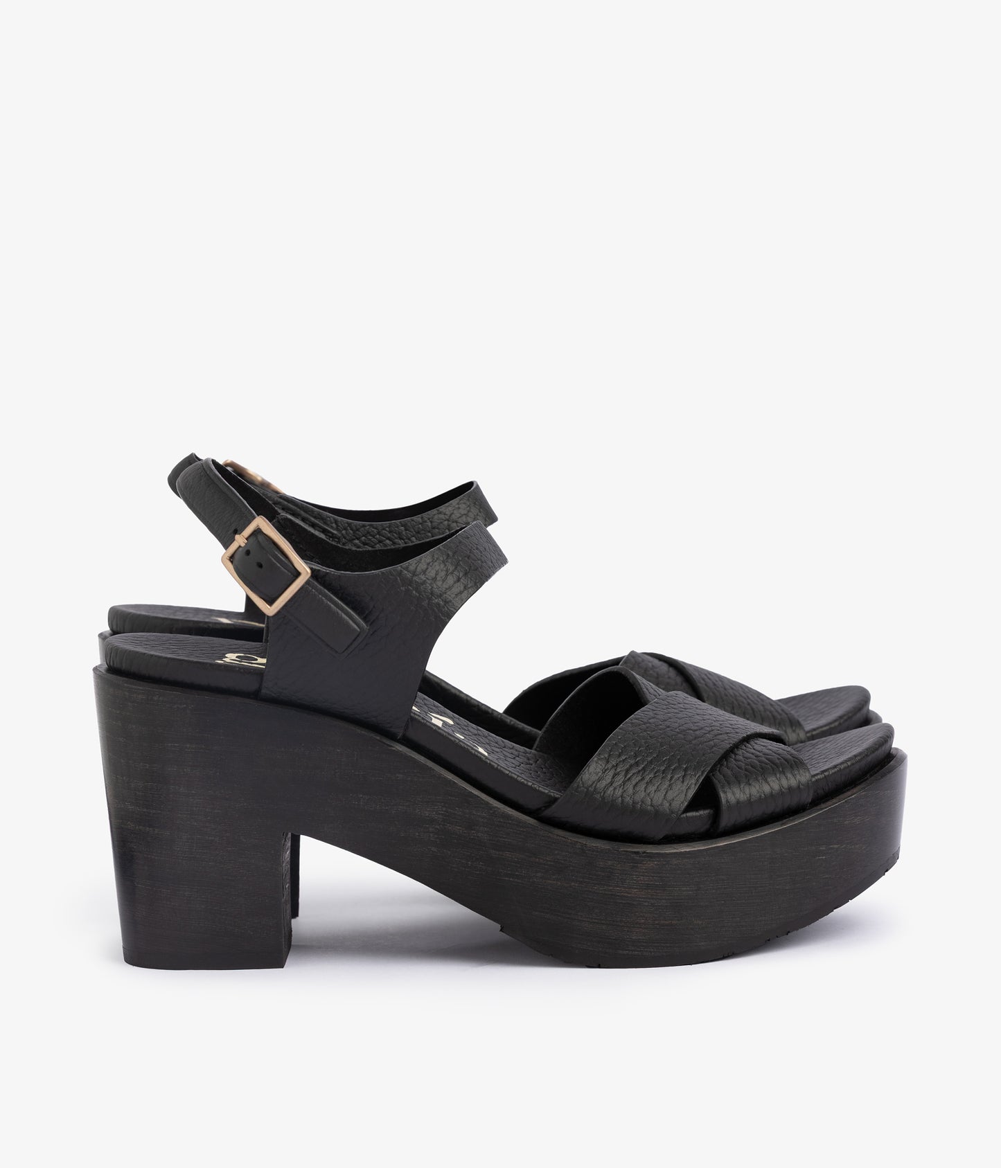 darby / black cervo-black pine