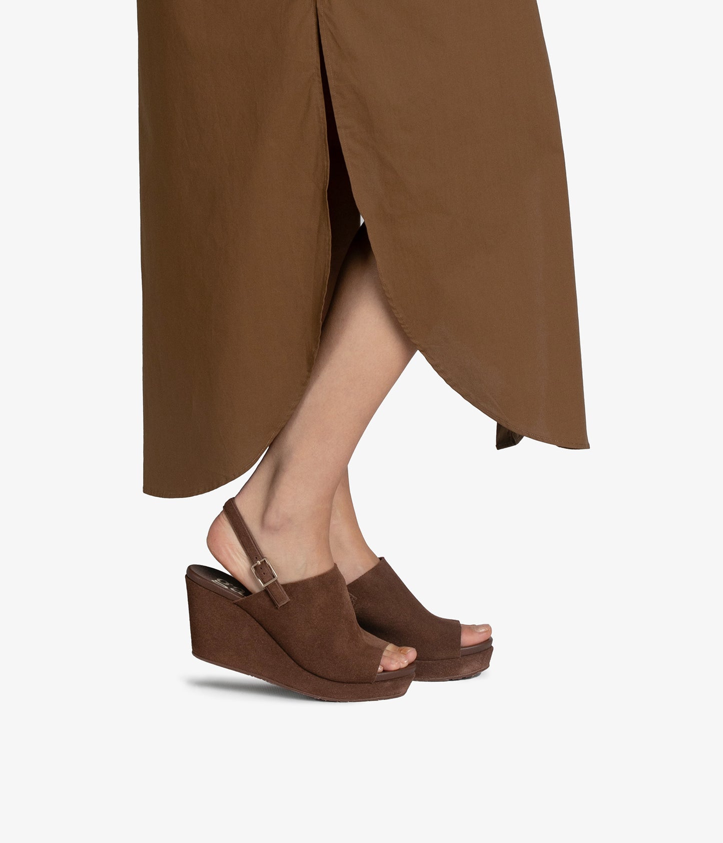 alvara / chestnut castoro