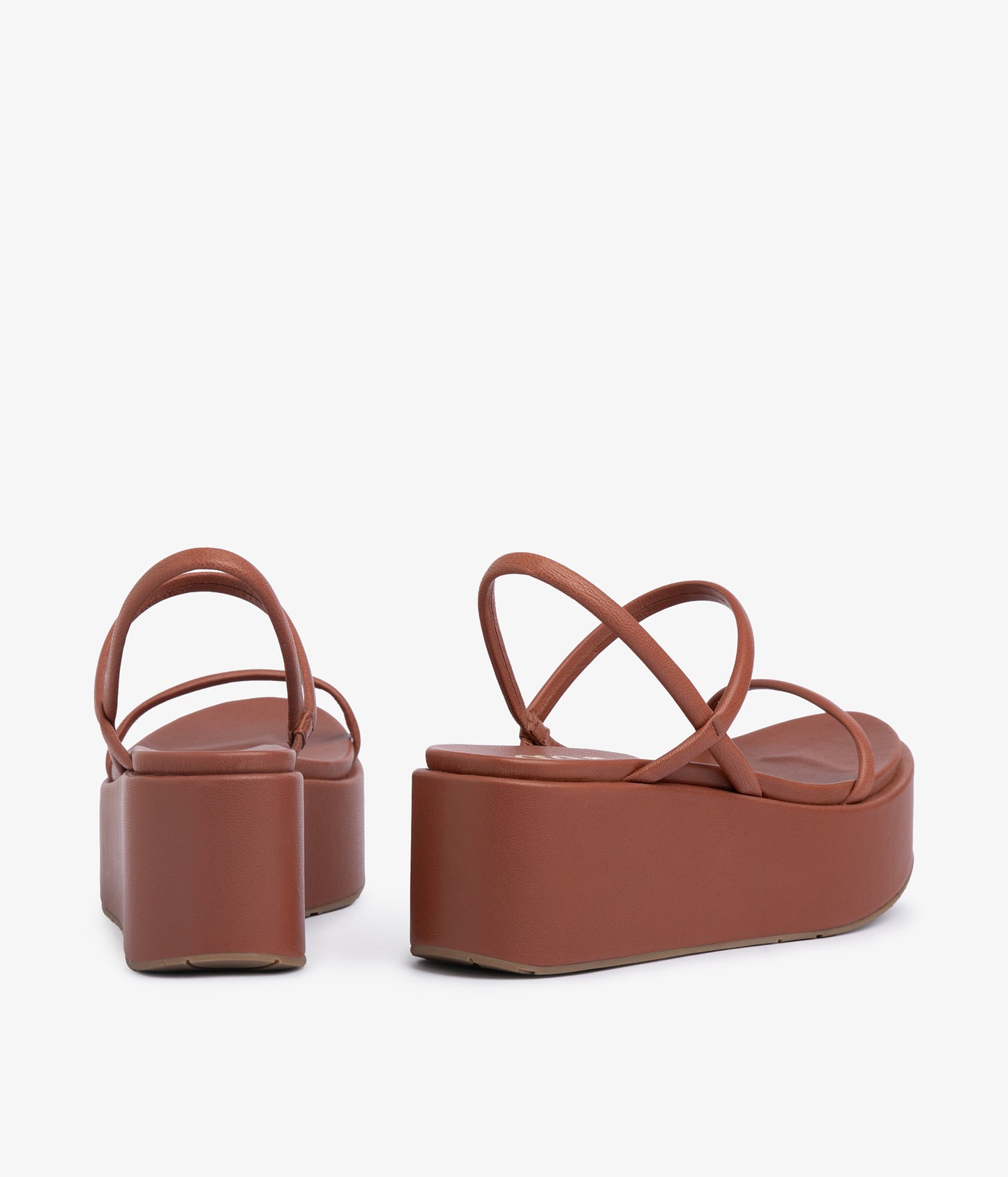 nibia / brick caprine